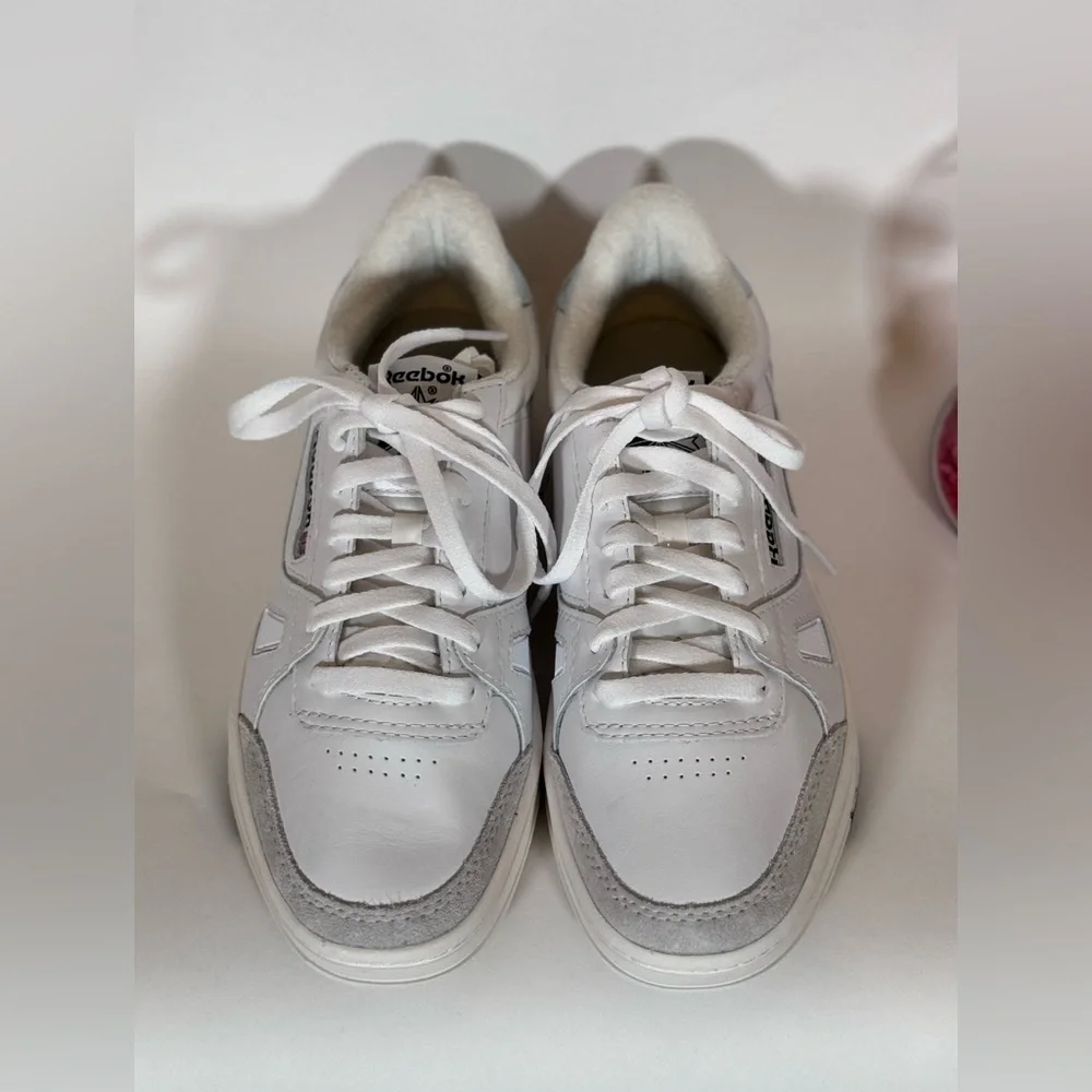 NEW Reebok LT Court Shoes - Picture 5 of 5